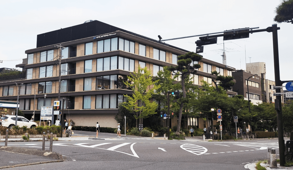 Hotel Metropolitan Kamakura exterior facade looking toward the entrance along Wakamiya Ōji Avenue near JR Kamakura Station